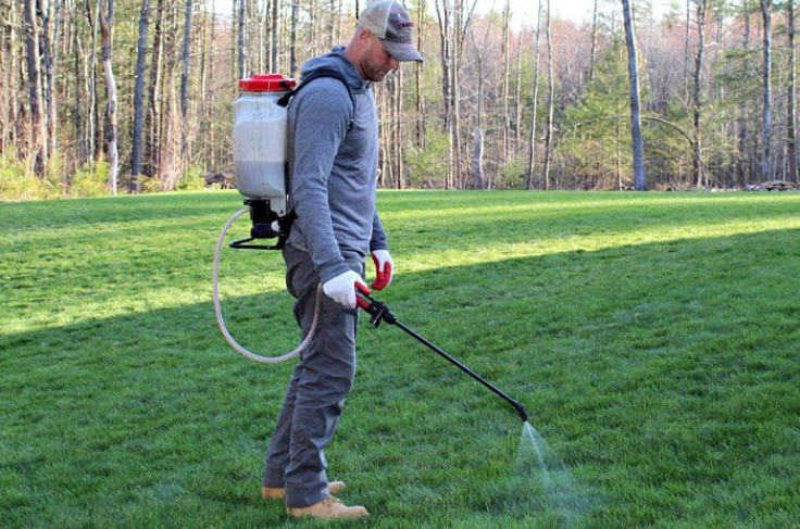 Lawn Fertilization - Lawn Pro of the Carolinas